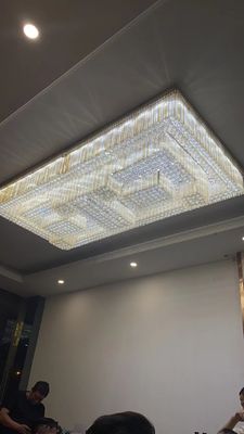 Saflık Kristal Kare Oturma Odası ve Yüksek Çatı Katı İçin Özel Sarkıt