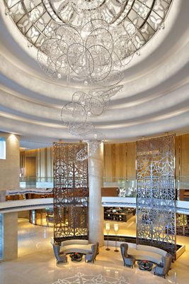 İç mekan dekorasyonu Yaratıcı salon Kristal büyük şamdan Yüksek seviye yerler