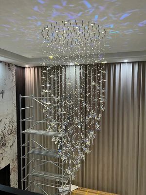 Uzun Kristal Kelebek Dupleks Bina Villa Otel Kulüp Işık Lüks Spiral Merdiven Şamdan Aksesuarları