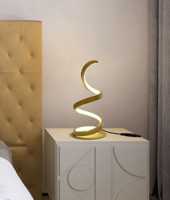 Yeni Basit Altın Spiral Akrilik Metal Yatak Odası Yatak Odası Otel Lüks Dekoratif Masa Lambası