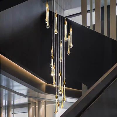 Modern Basit Kristal Su Damlası Merdiven Çanakkale 3200-6500K Üç Renkli Değişiklik Işık Dupleks Otel Restoran Villa