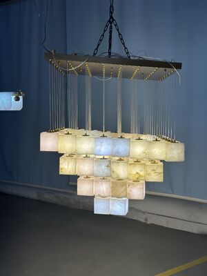 Modern Doğal Mermer Çerçeve Lüks Doğal İspanyol Villa Oturma Odası Lamp Post Restoran Alabaster Pendant Lamp